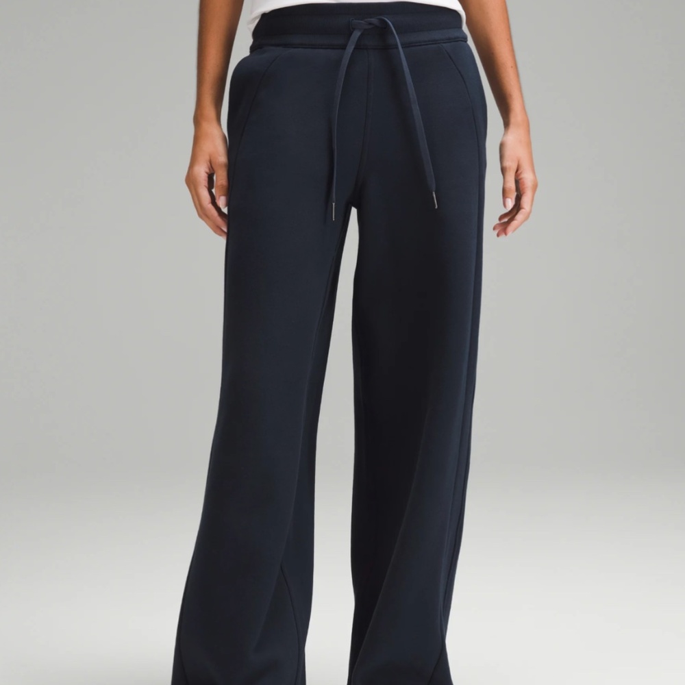 Lululemon Sweats
